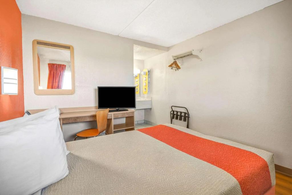 hotel image 10
