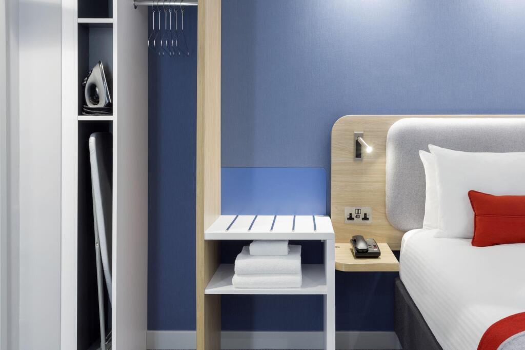 hotel image 12