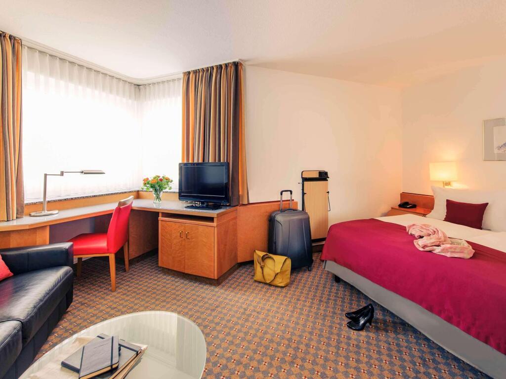 hotel image 8