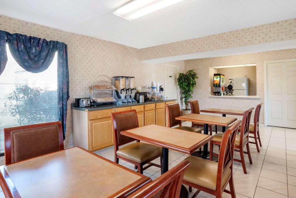 hotel image 18