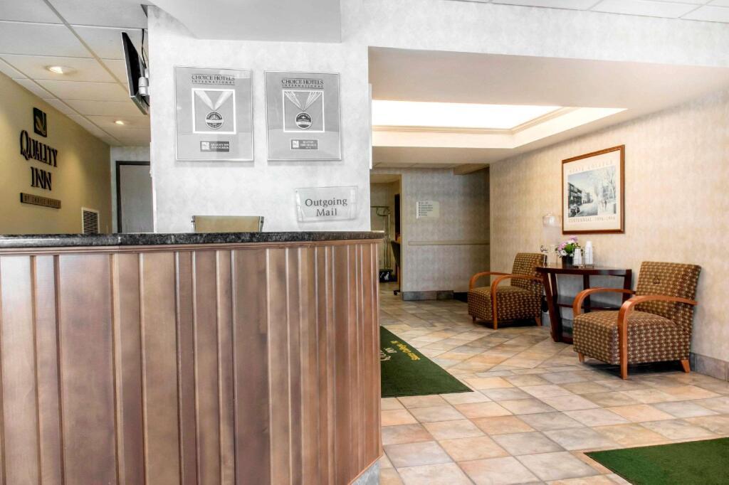 hotel image 10