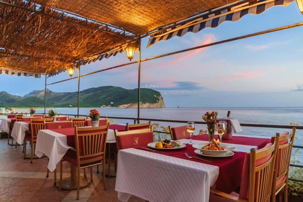 hotel image 12