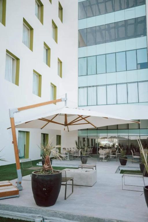 hotel image 8