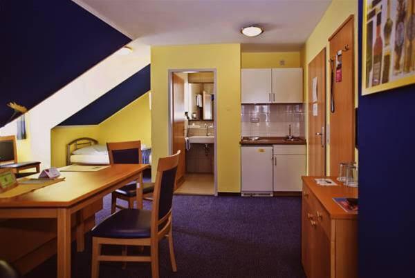 hotel image 9