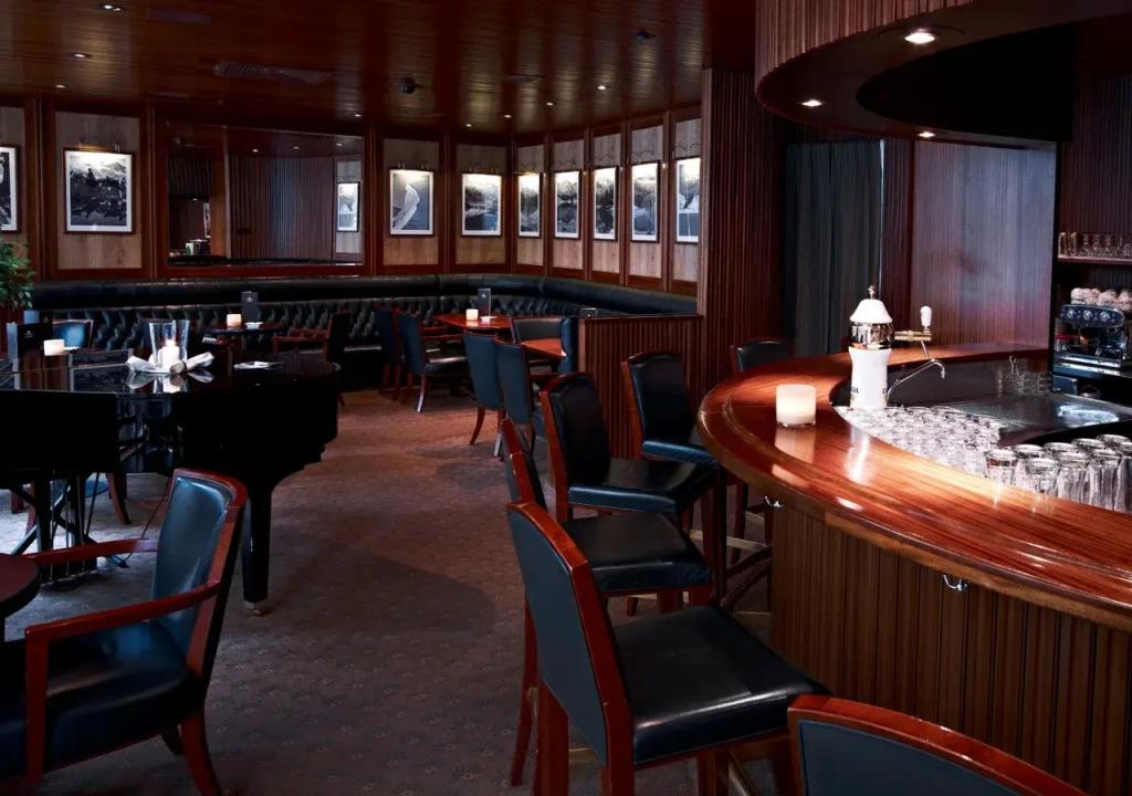 hotel image 8
