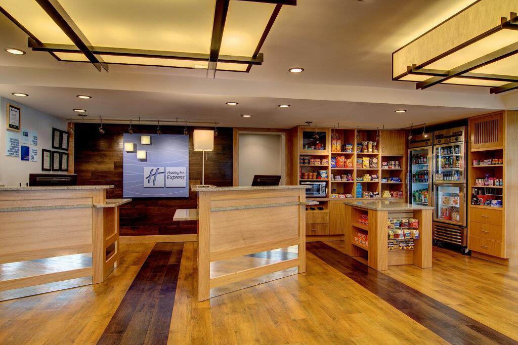 hotel image 16
