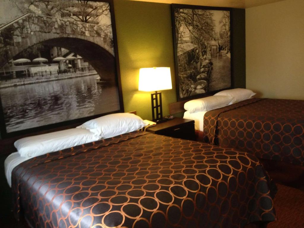 hotel image 11