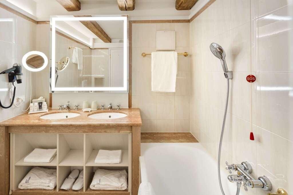 hotel image 15
