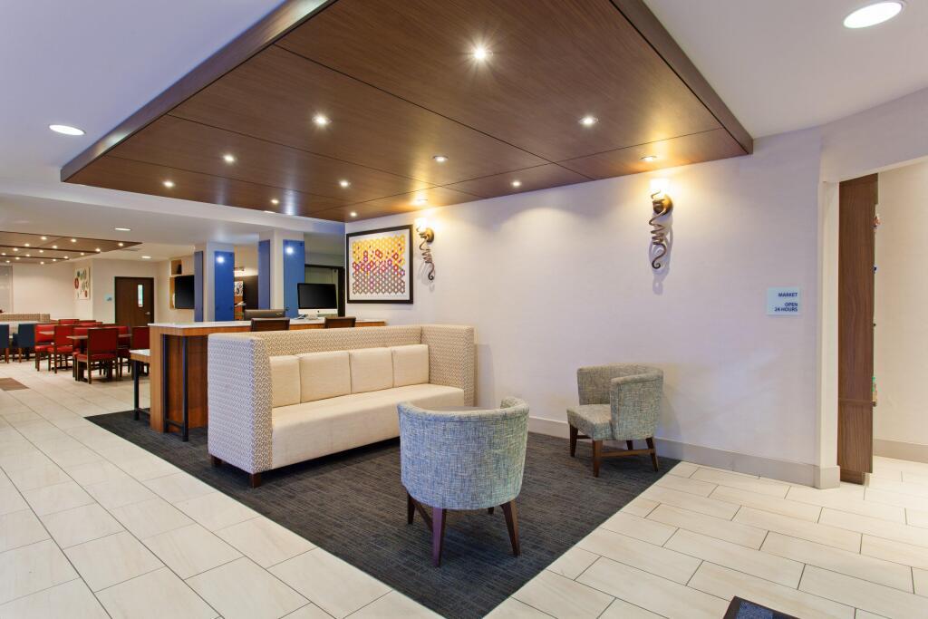 hotel image 8