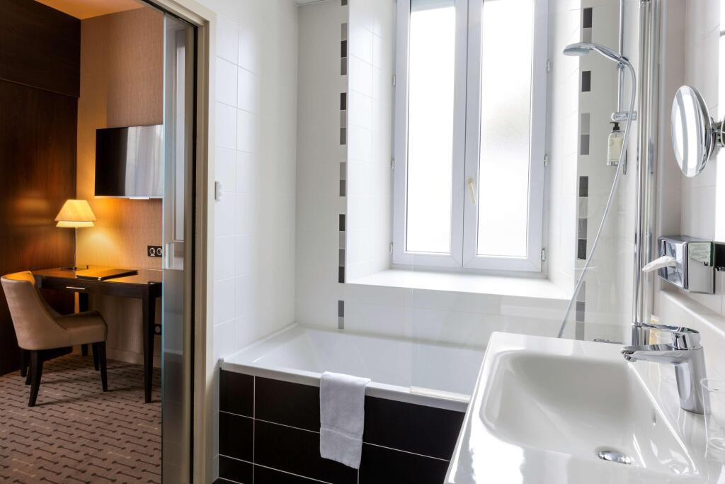 hotel image 35