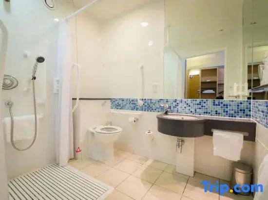 hotel image 13