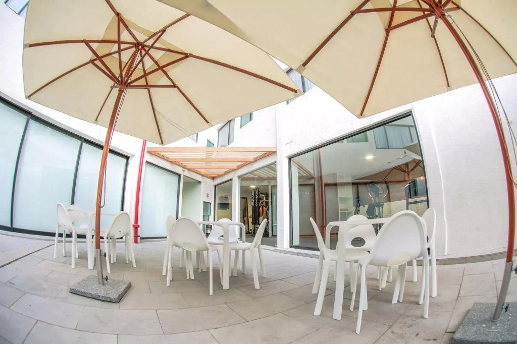 hotel image 12