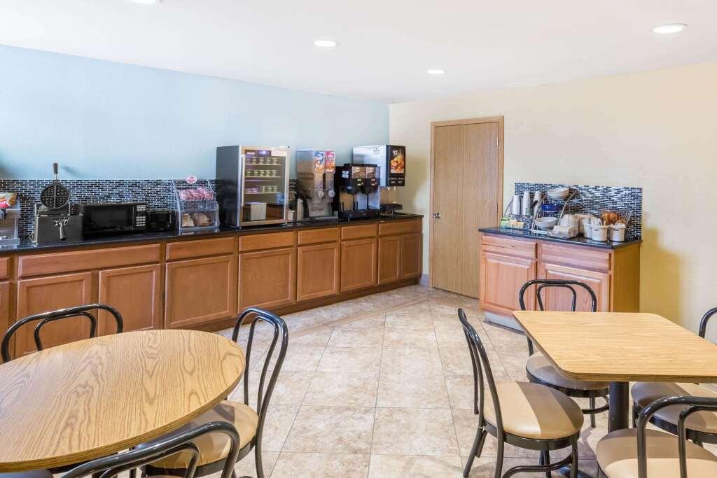 hotel image 13