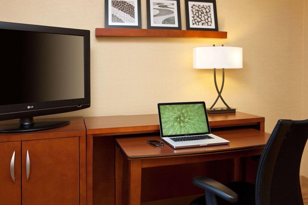 hotel image 12
