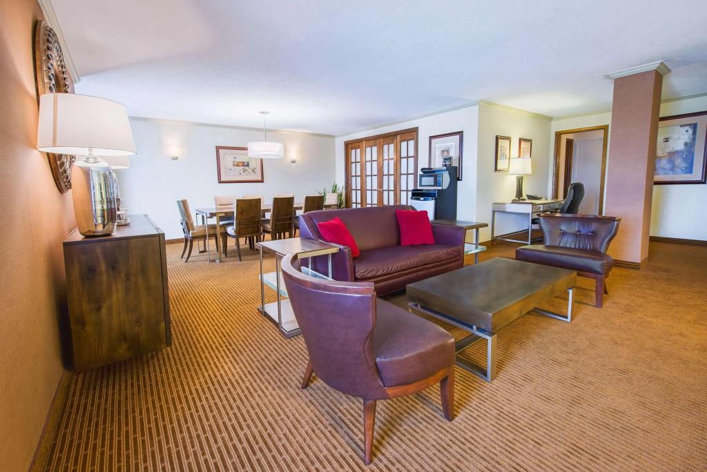 hotel image 10