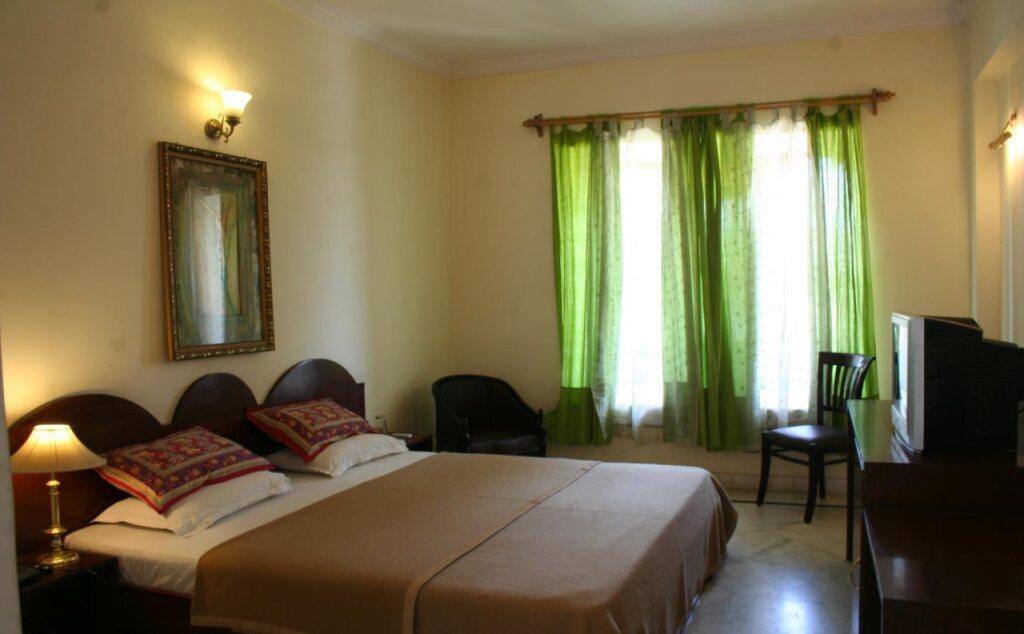 hotel image 9