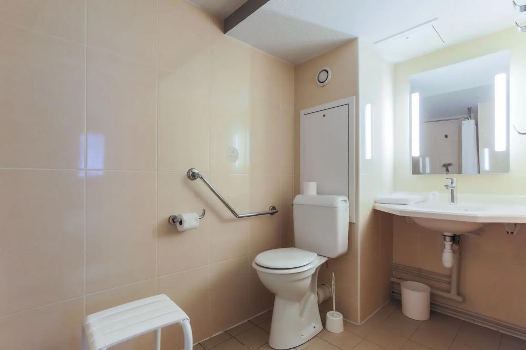 hotel image 16