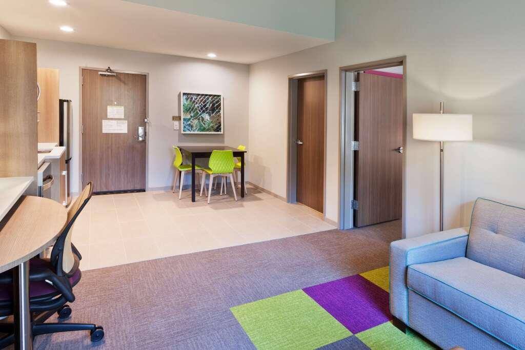hotel image 10