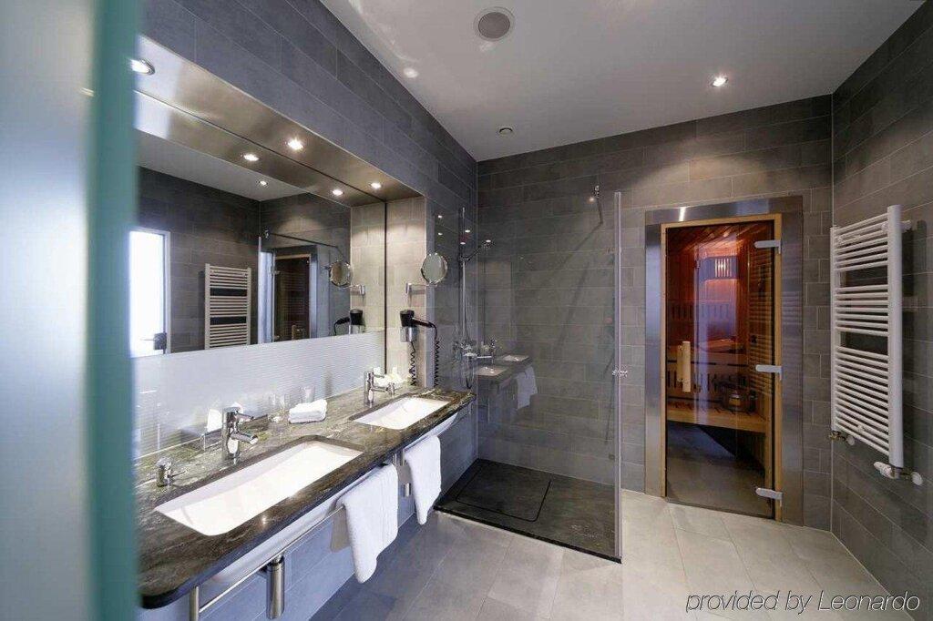 hotel image 12