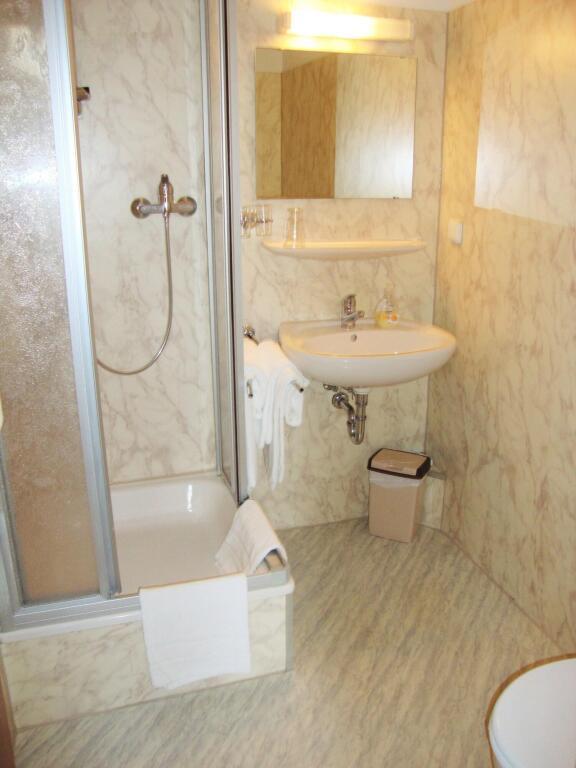 hotel image 16