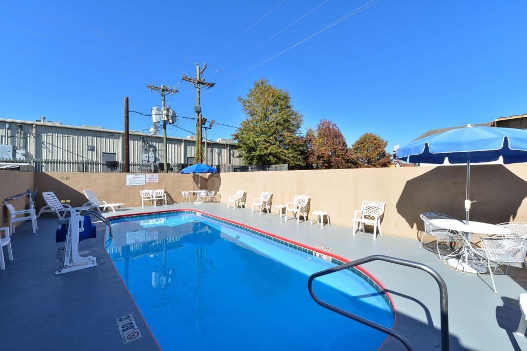 hotel image 9