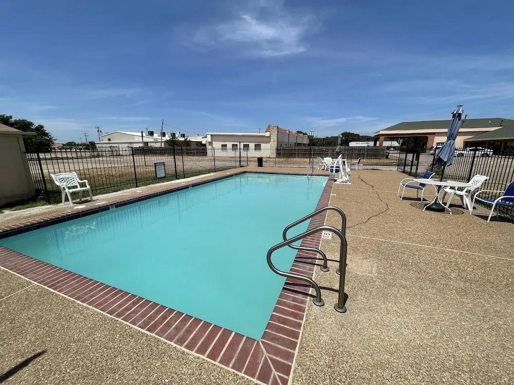 hotel image 7
