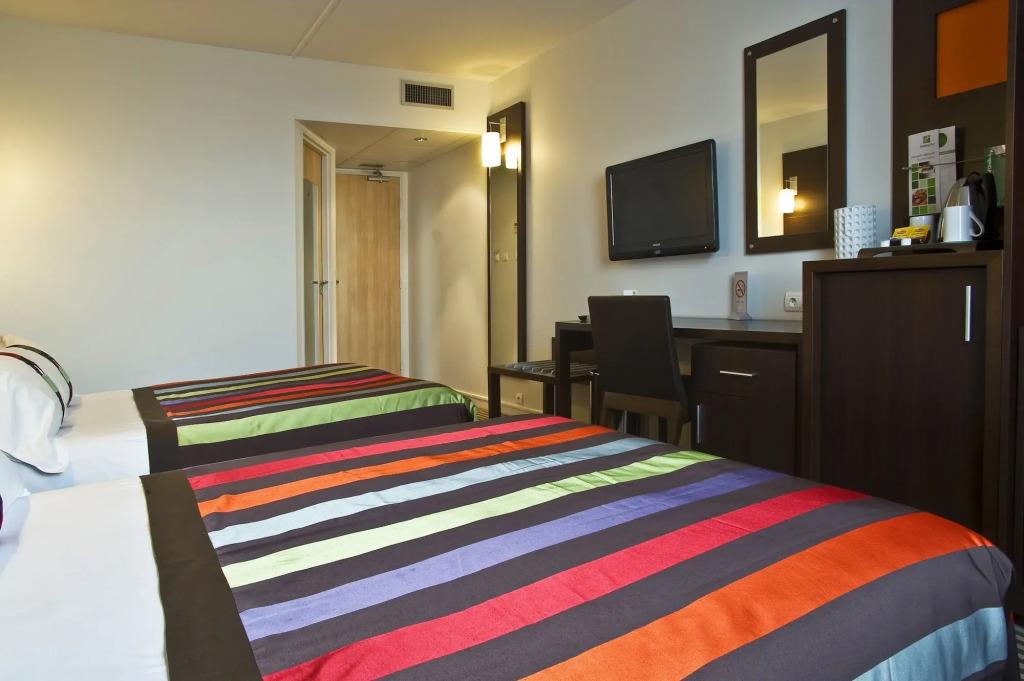 hotel image 16