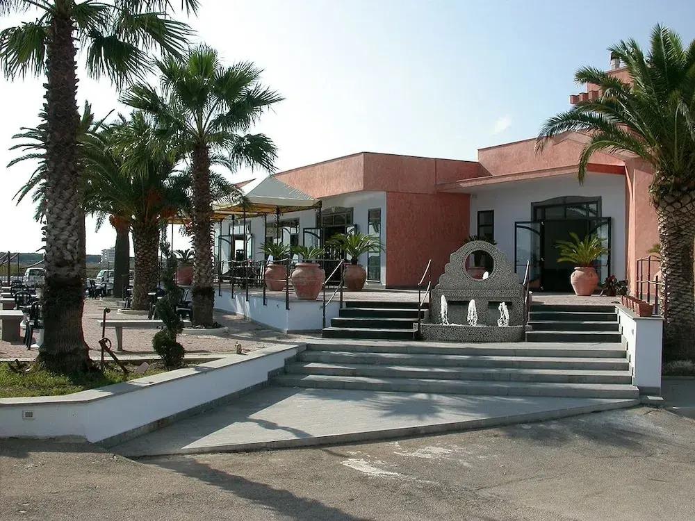 hotel image 16