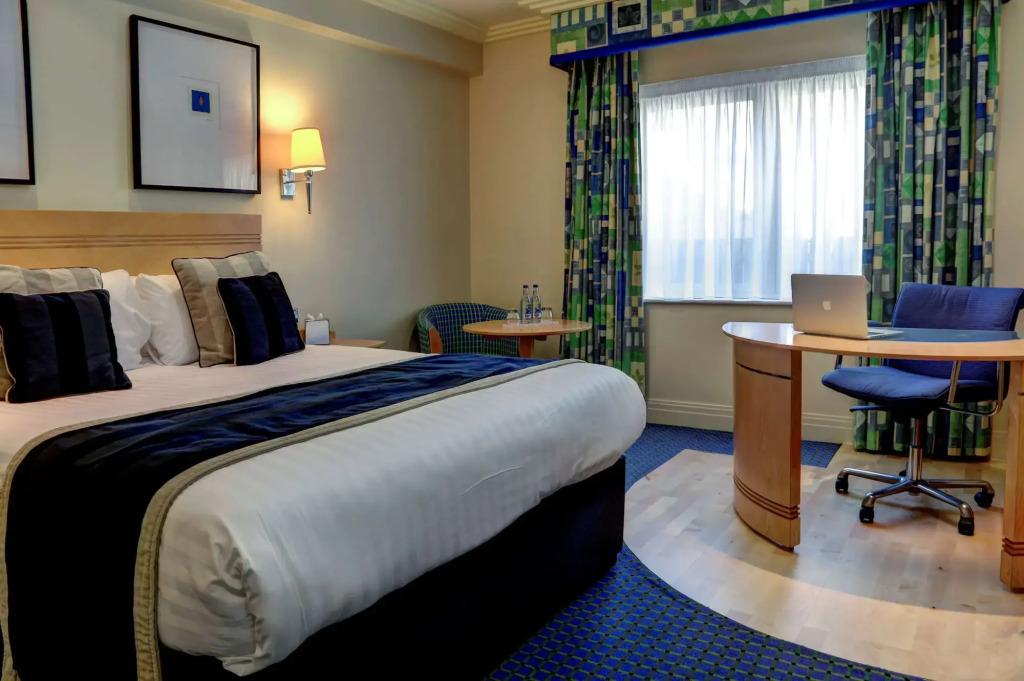 hotel image 12