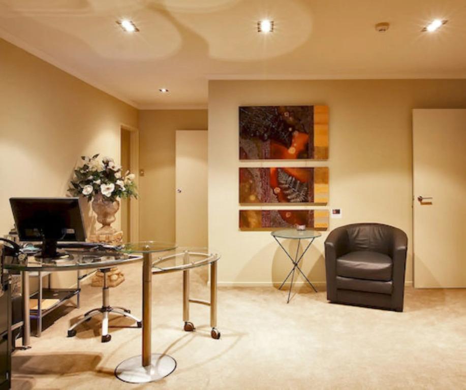 hotel image 13