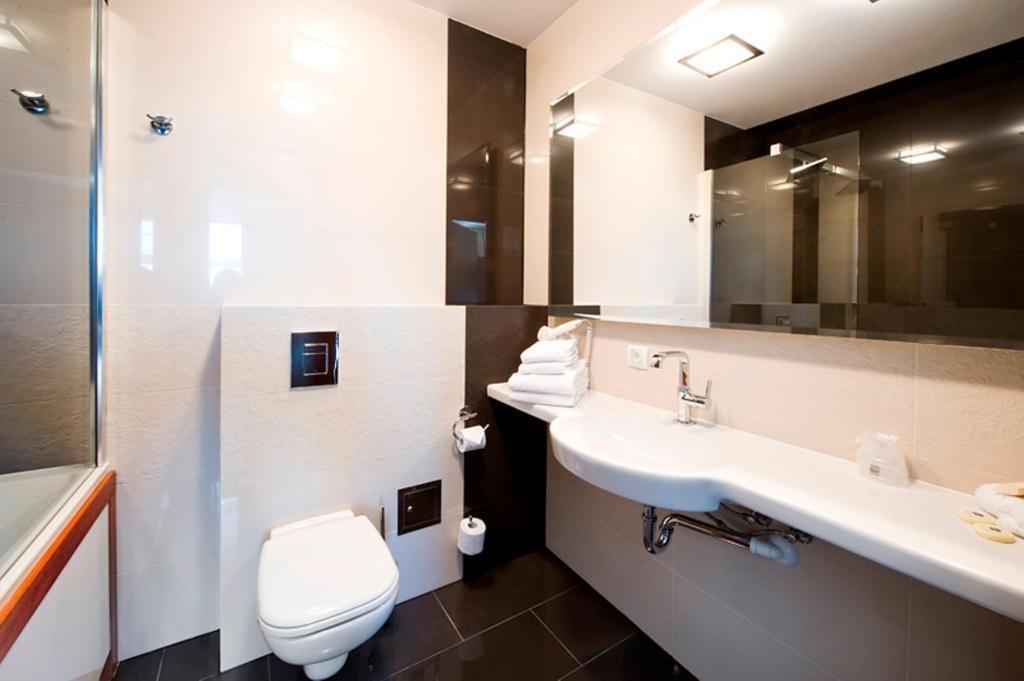 hotel image 13