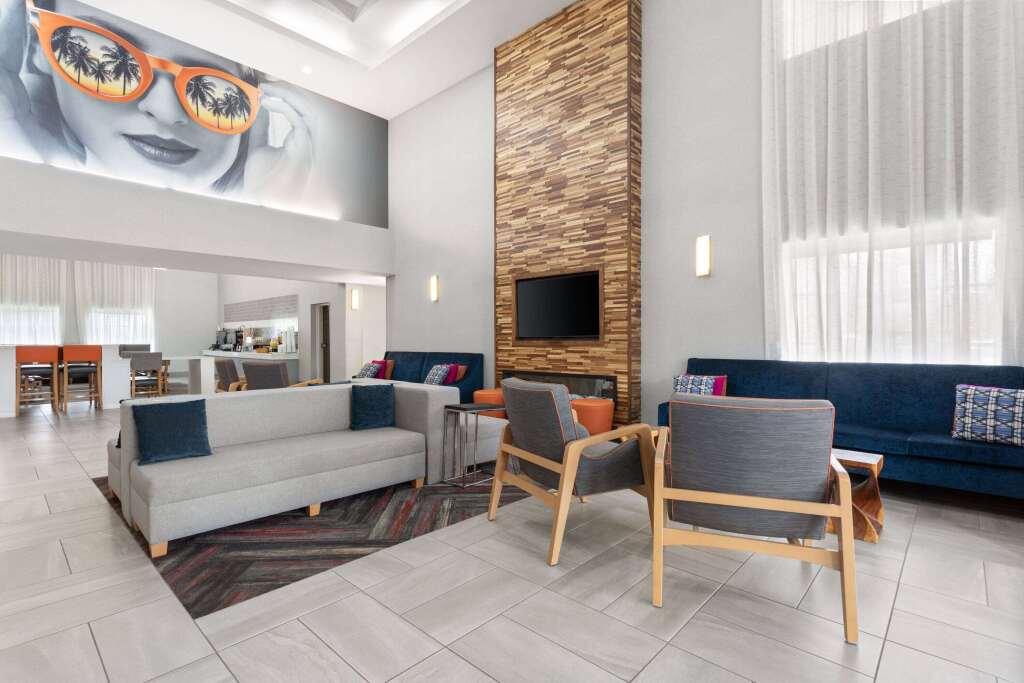 hotel image 13