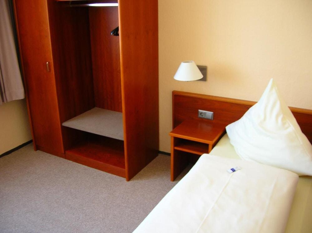 hotel image 16