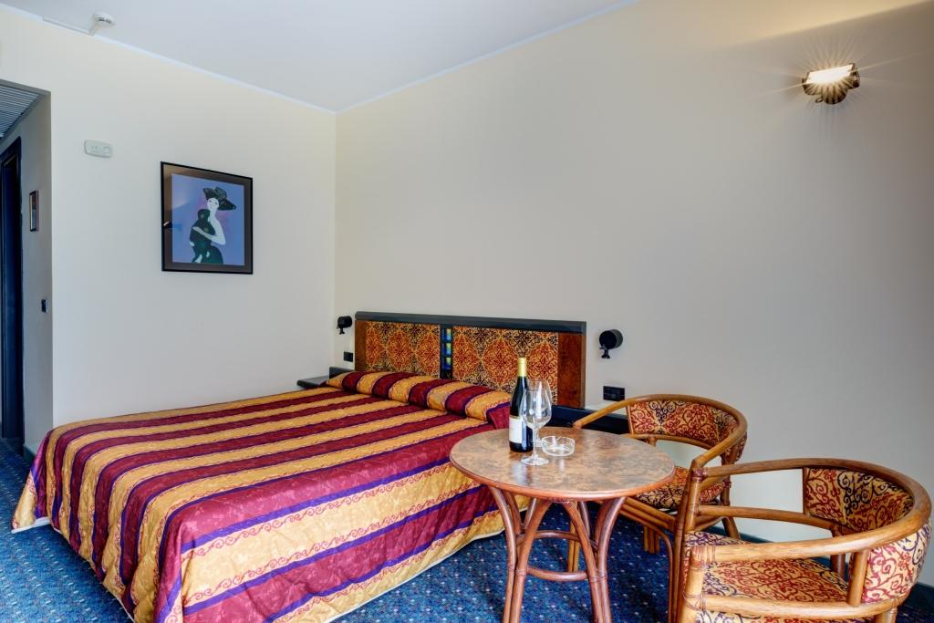 hotel image 12