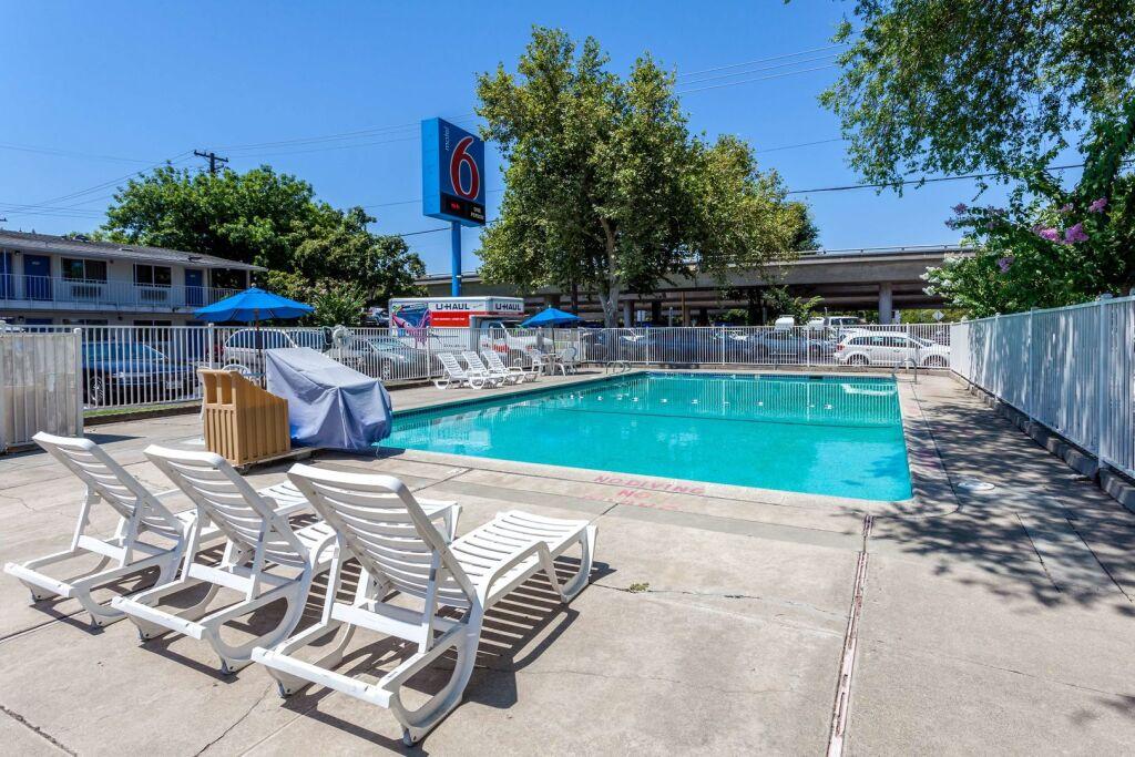 hotel image 15