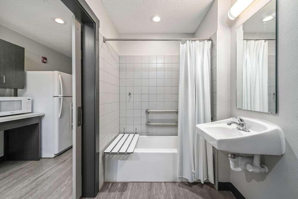 hotel image 9