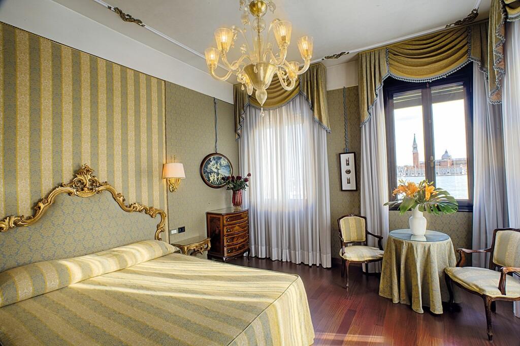 hotel image 18
