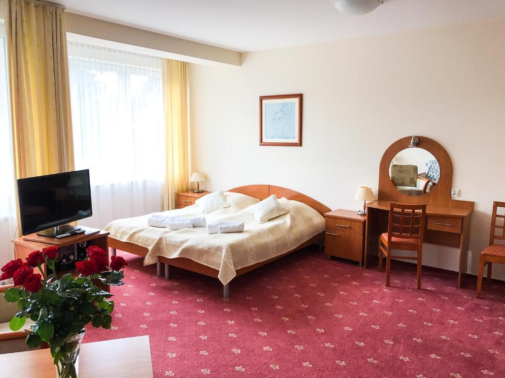 hotel image 9