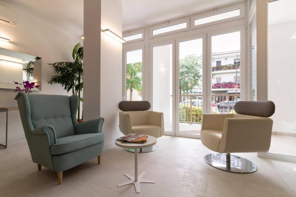 hotel image 16