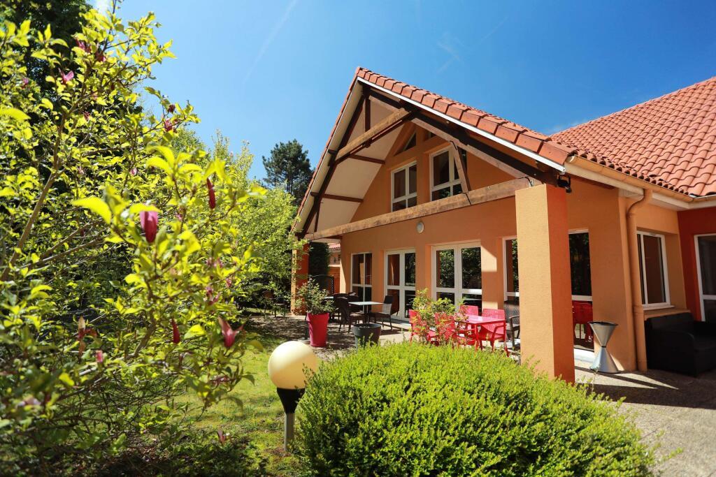 hotel image 16