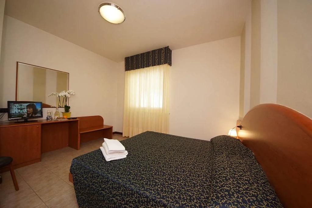 hotel image 16