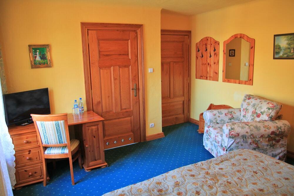 hotel image 11