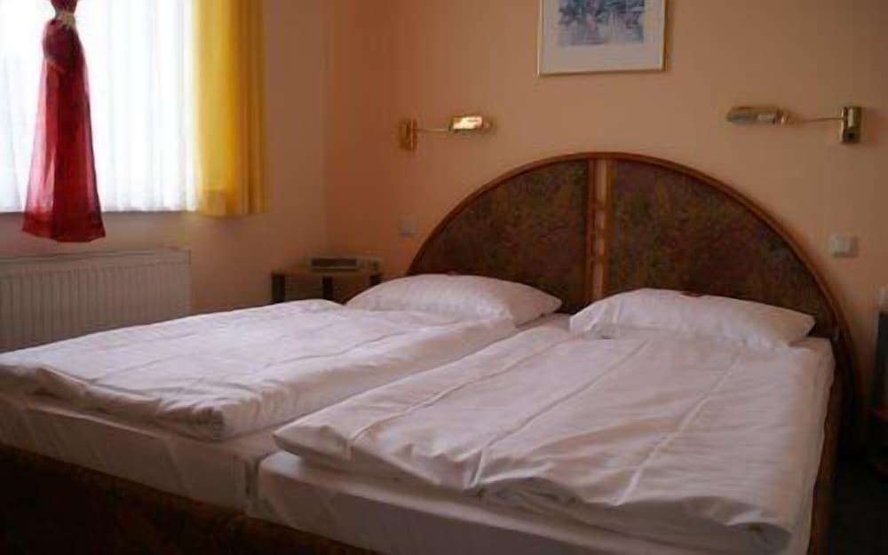 hotel image 18