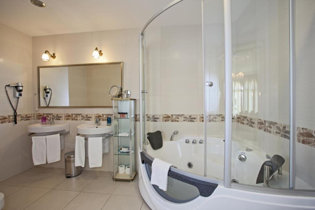 hotel image 39