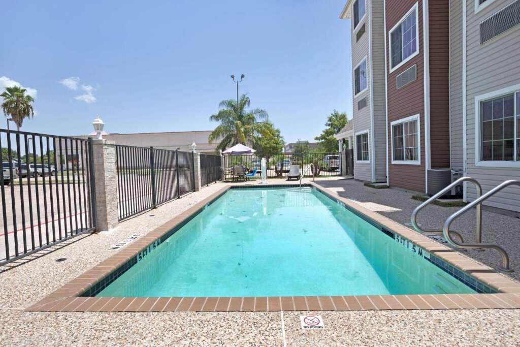 hotel image 8