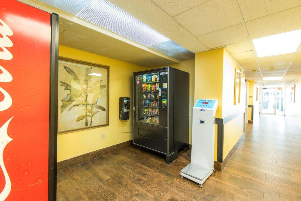 hotel image 10