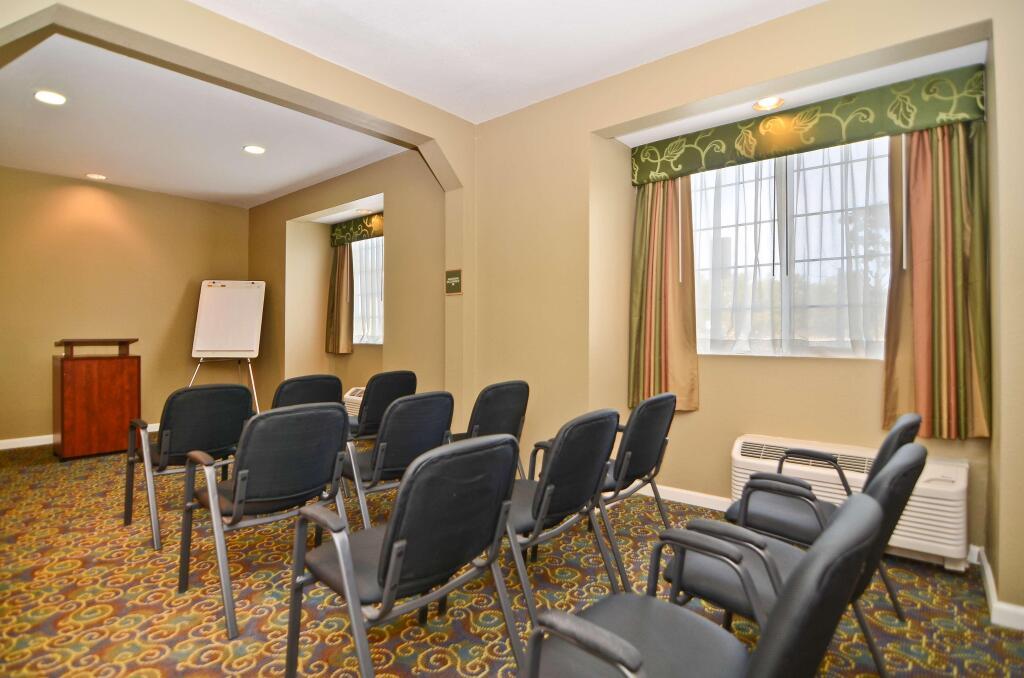 hotel image 36