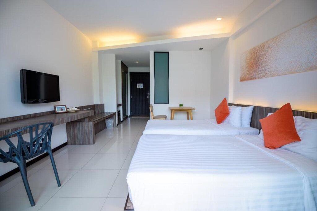 hotel image 12