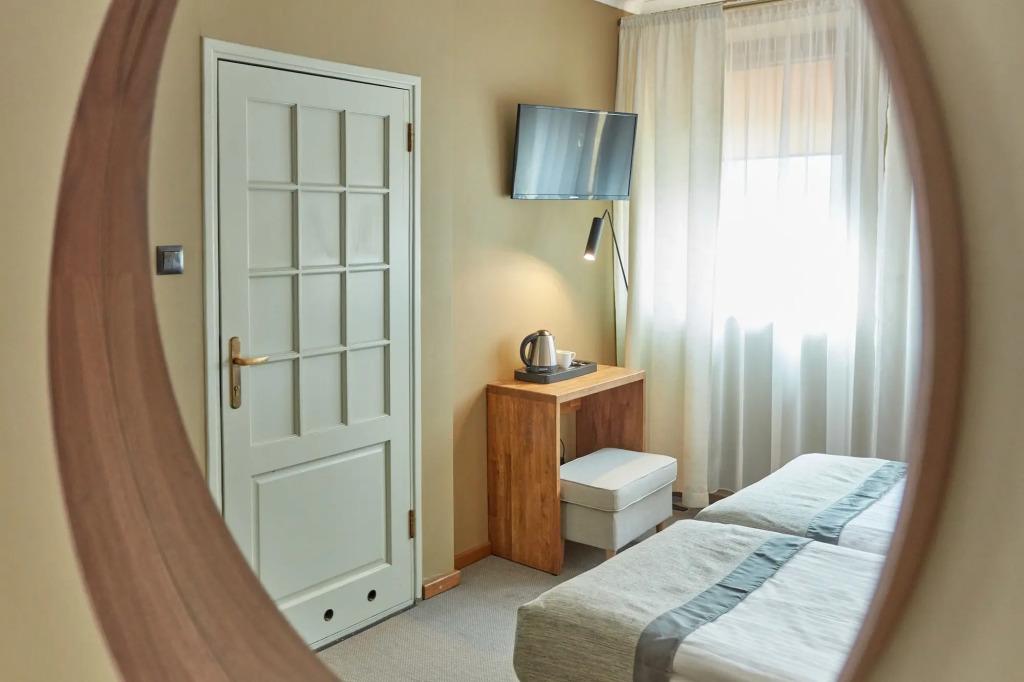 hotel image 16