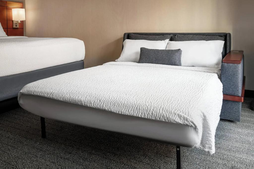 hotel image 16